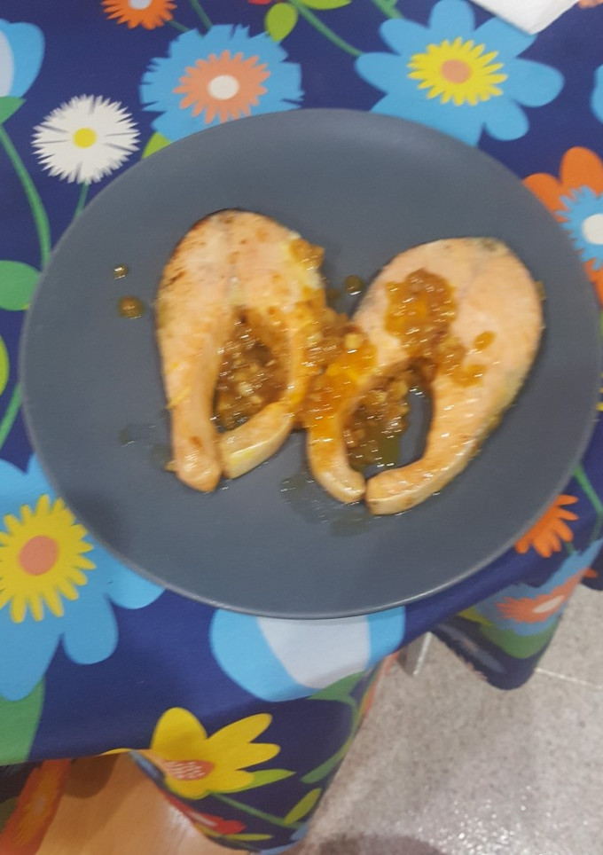 Una foto de Salmón a la naranja