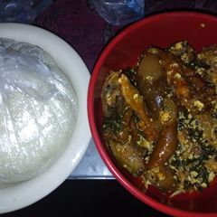 A picture of Egusi soup.