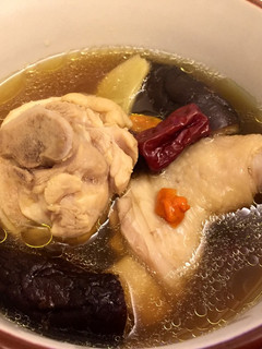 香菇雞湯(電鍋版) 的食譜成品照片