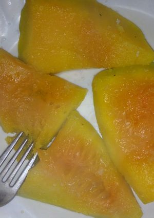 A picture of Boiled pumpkin.