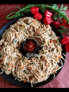 A picture of Hakka Noodles.