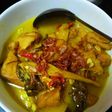 Tahu sayur bumbu kuning