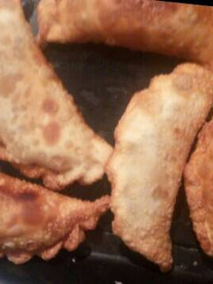 Una foto de Empanadas de carne picada a cuchillo 😊