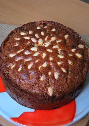 Una foto de Dundee cake 🥮 Pastel de Escocia 🏴 Torta negra de Scotland 🫖 te dejo todos los tips para que la hagas