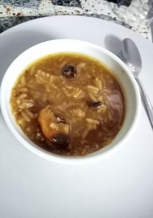 Una foto de Arroz con orejones de Mamá!