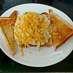 My Macaroni Cheese on Toast with extra Grated Chedder Cheese 😍 A picture of My Macaroni Cheese on Toast with extra Grated Chedder Cheese 😍.
