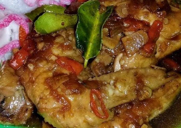 Bagaimana Menyiapkan Sayap Ayam Kecap🍗 yang Bisa Manjain Lidah