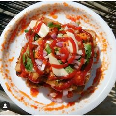 A picture of Toast chole.