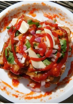 A picture of Toast chole.