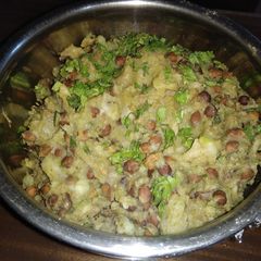 A picture of Pani Puri aloo masala.