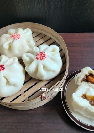 Foto resep Bakpao Babi Kecap Telur Asin