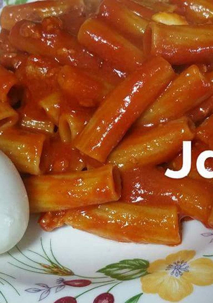 Una foto de Macarrones con chorizo