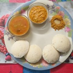 A picture of Khushboo Idli.