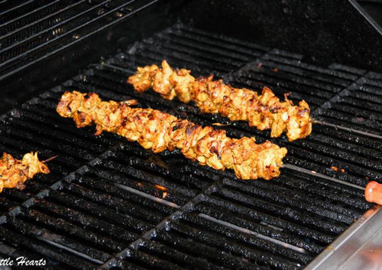 Easiest Way to Prepare Award-winning Middle Eastern Chicken Kebabs