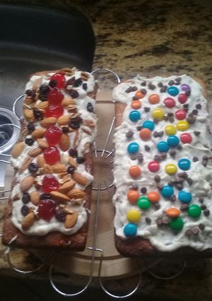 Una foto de Budín inglés con frutas y chispas de chocolate