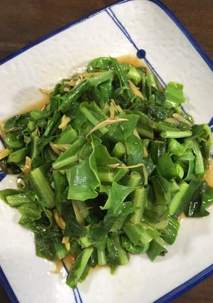 薑絲麻油山蘇 的食譜成品照片