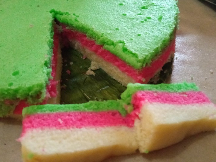 Langkah Mudah untuk Membuat Bolu kukus putih telur yang Lezat