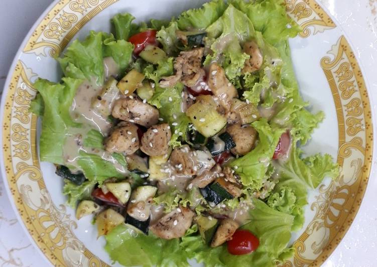Bagaimana Membuat Chicken caesar salad Top Enaknya