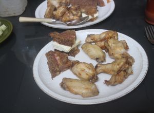 Foto principal de Alitas fritas con sobras de castillo