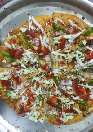 A picture of Veg Pizza.