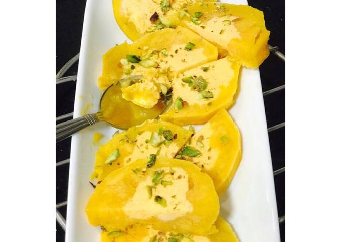 How to Make Thomas Keller Stuffed Mango Ice Cream