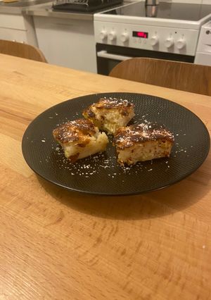Une photo de Gâteau au yaourt, pommes et coco (sans œufs)