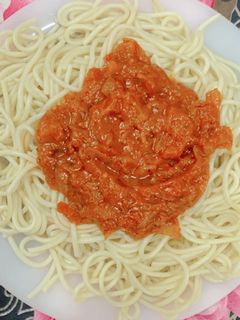 صورة لوصفة معكرونة 🍝 بصلصة الطماطم