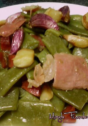 Foto principal de Judías verdes al ajillo con jamón serrano