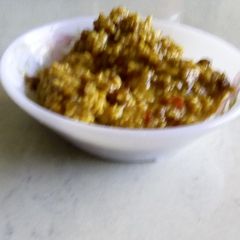 A picture of Minced chicken.