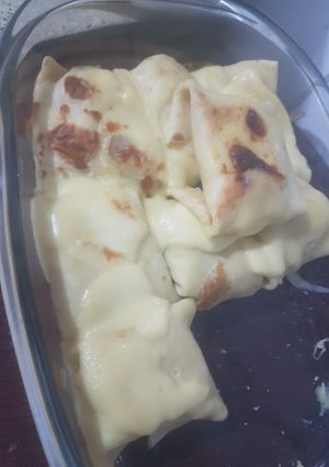 Una foto de Crepes de pollo