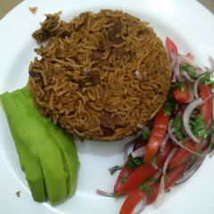 A picture of Beef pilau.