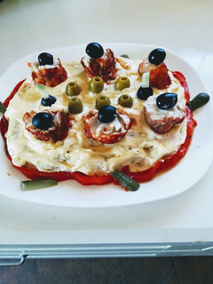 Una foto de Ensaladilla con rape alangostado