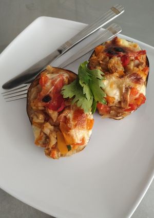 Una foto de Berenjenas Rellenas 🍆🍆