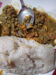 A picture of Ugali Ndengu and yoghurt.