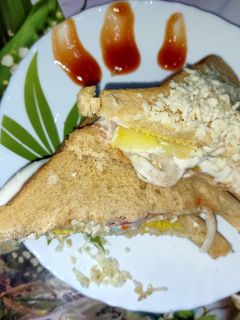 વેજ મેયો સેન્ડવીચ(Veg mayo Sandwich Recipe in Gujarati) રેસીપી મુખ્ય ફોટો