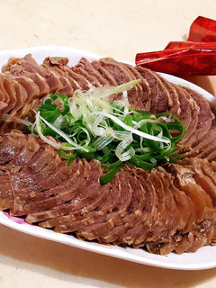 紹興滷牛腱☆電鍋料理☆ 的食譜成品照片
