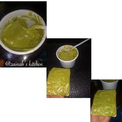A picture of Avocado purée for bread🥑🍞.