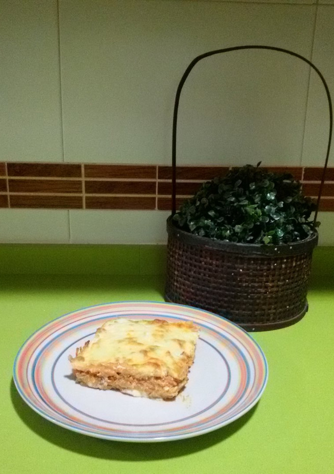 Una foto de Musaka griega con thermomix