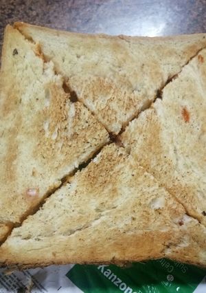 A picture of Grilled sandwich.