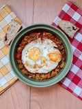 🇪🇸 Pisto manchego 🥘 con huevos 🍳 morrón rojo y verde 🫑