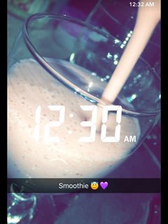 صورة لوصفة سموذي الفراوله بالموز 🍌🍓🥛