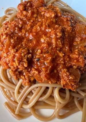 Bolognai, égetett spagettivel recept fotója