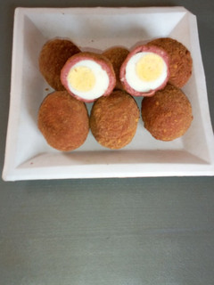 A picture of Scotch Eggs.