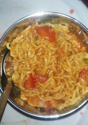 इंडियन स्टाइल मैगी मसाला (Indian Style maggi masala recipe in Hindi) रेसिपी मुख्य फोटो