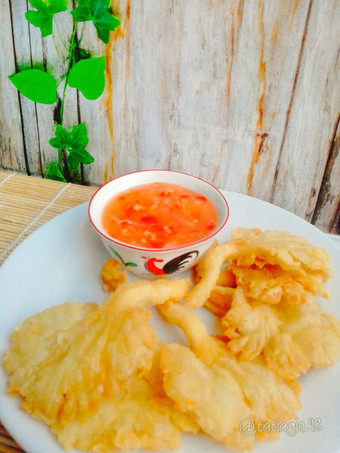 Cara Gampang Menyiapkan Jamur tiram goreng tepung &amp; saus Thailand, Enak Banget
