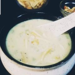 A picture of Sweet corn soup.