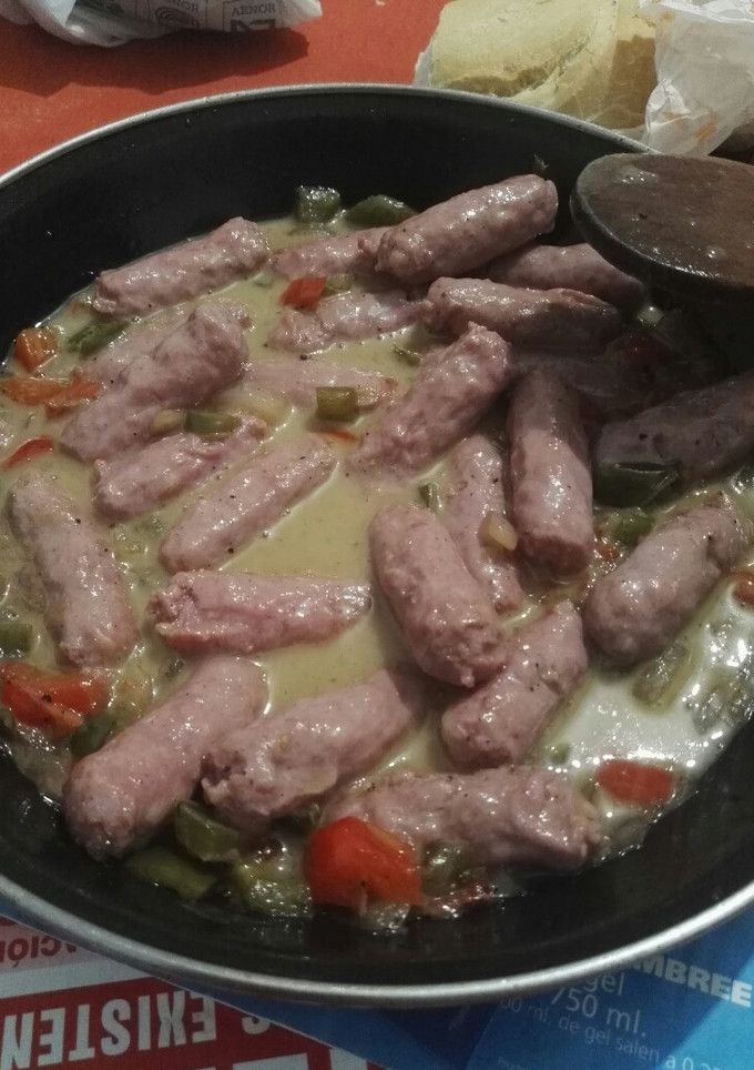 Una foto de Salchichas al vino blanco
