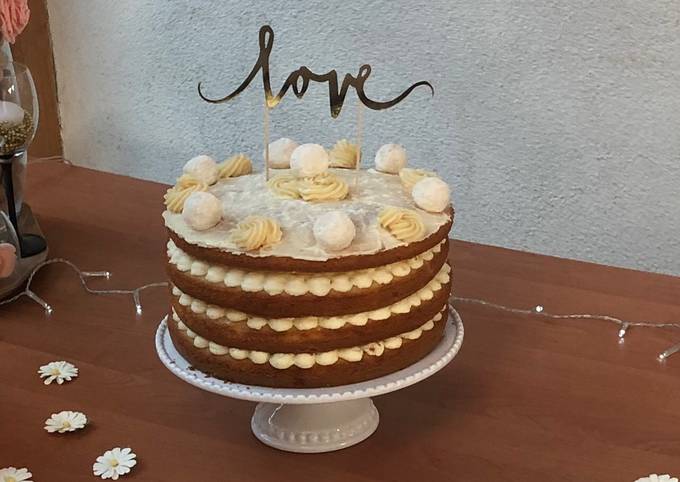 Bolo simples branco com cobertura de manteiga – Love In a Cake