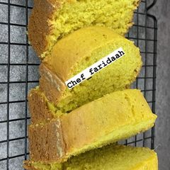 A picture of Mango loaf cake.