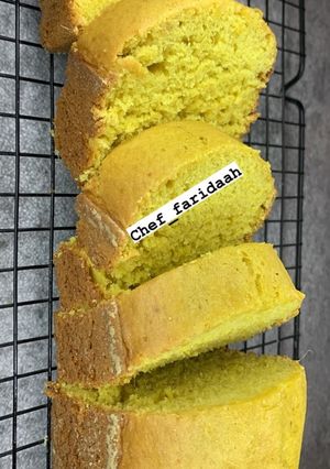 A picture of Mango loaf cake.